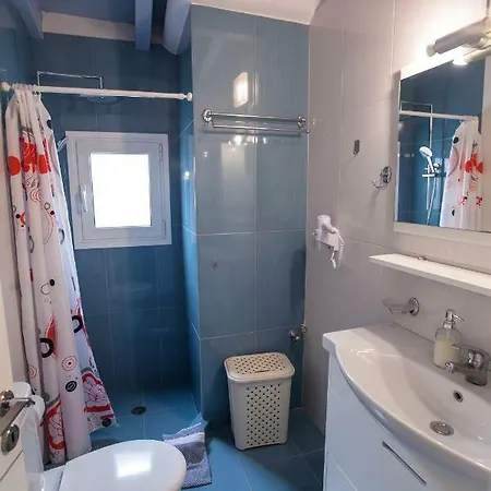 Blue Sky Apartment