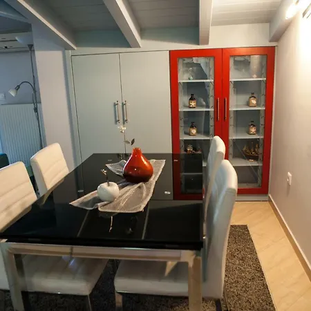 Blue Sky Apartment Nafplio